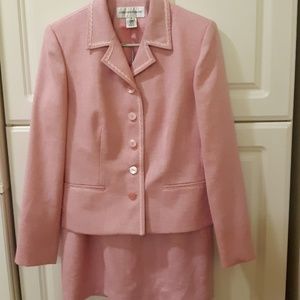 Jones New York Suit Pink sz 6